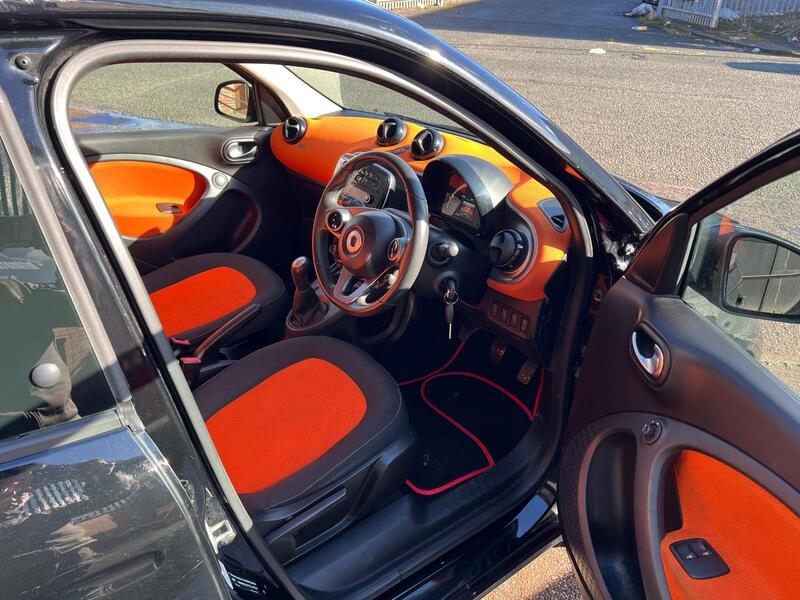 SMART FORFOUR