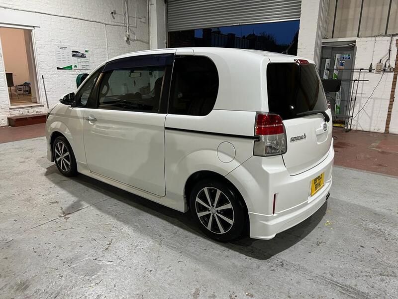 TOYOTA SPADE