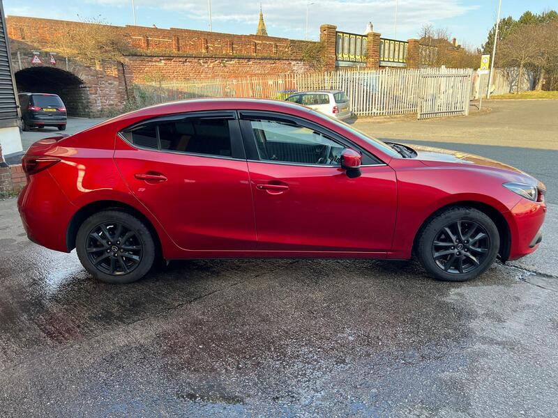 MAZDA MAZDA3