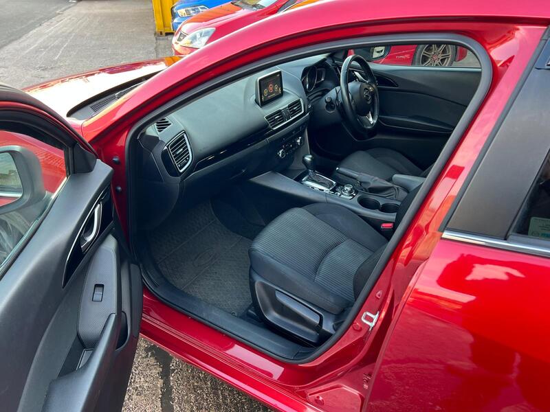 MAZDA MAZDA3