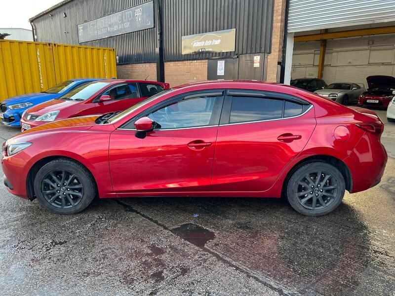 MAZDA MAZDA3