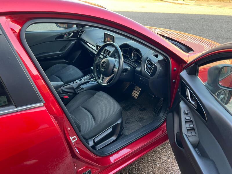 MAZDA MAZDA3