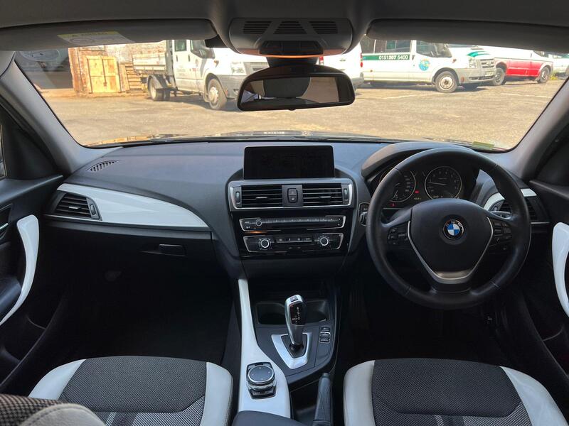 BMW 1 SERIES