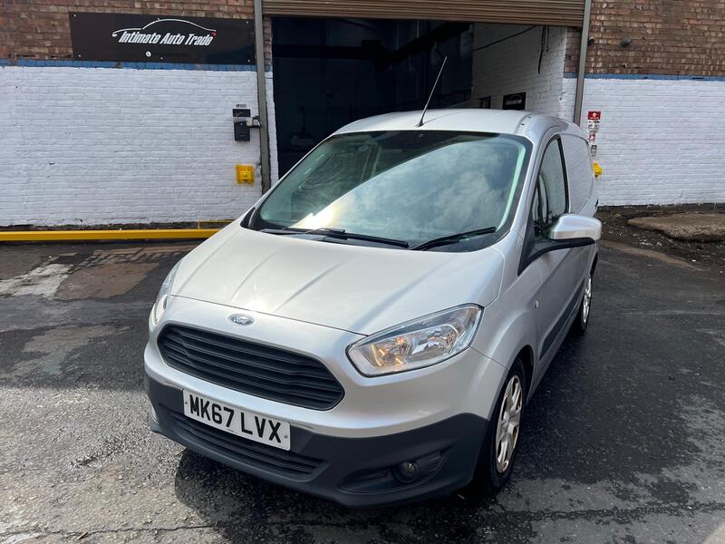 FORD TRANSIT COURIER 1.5 TDCi Trend
