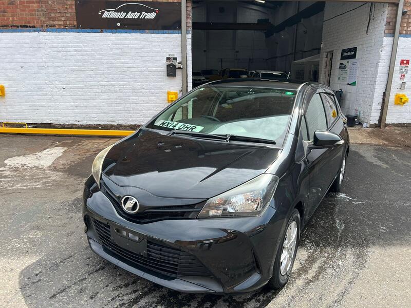 TOYOTA VITZ 1.3 Petrol